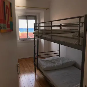 https://auristelas-hostel.hotels-lisbon-portugal.com